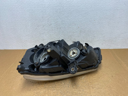 2011 to 2016 Chrysler Town and Country Right Passenger Headlight AE2784 DW6