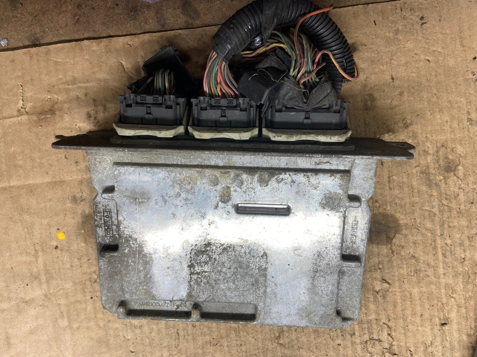 2006  Ford E-Series 5.4L Engine Control ECU Computer 6C2A-12A650-ADB O2394 PS0