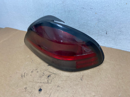 1999-2005 Pontiac Grand AM Right Passenger RH Side Tail Light AD6375 LK1