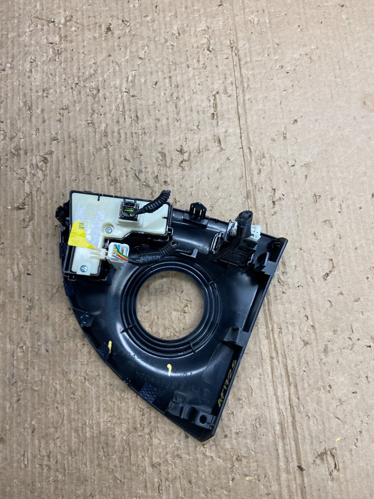 2010 to 2015 Toyota Prius 1.8L Gear Shifter Trim Panel Cover Bezel AF1725 DG3