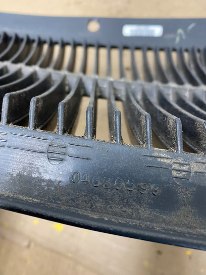 1995 - 1998 Chrysler Cirrus 95-96 Dodge Stratus Chrome Grille G69056