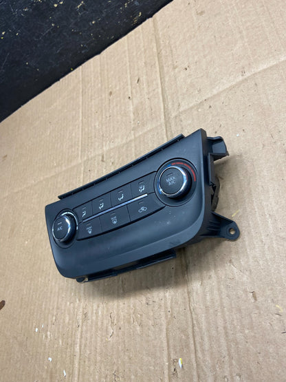2015-2017 Nissan Sentra Climate Control Unit Heater Ac Temperature AA4890 DG2