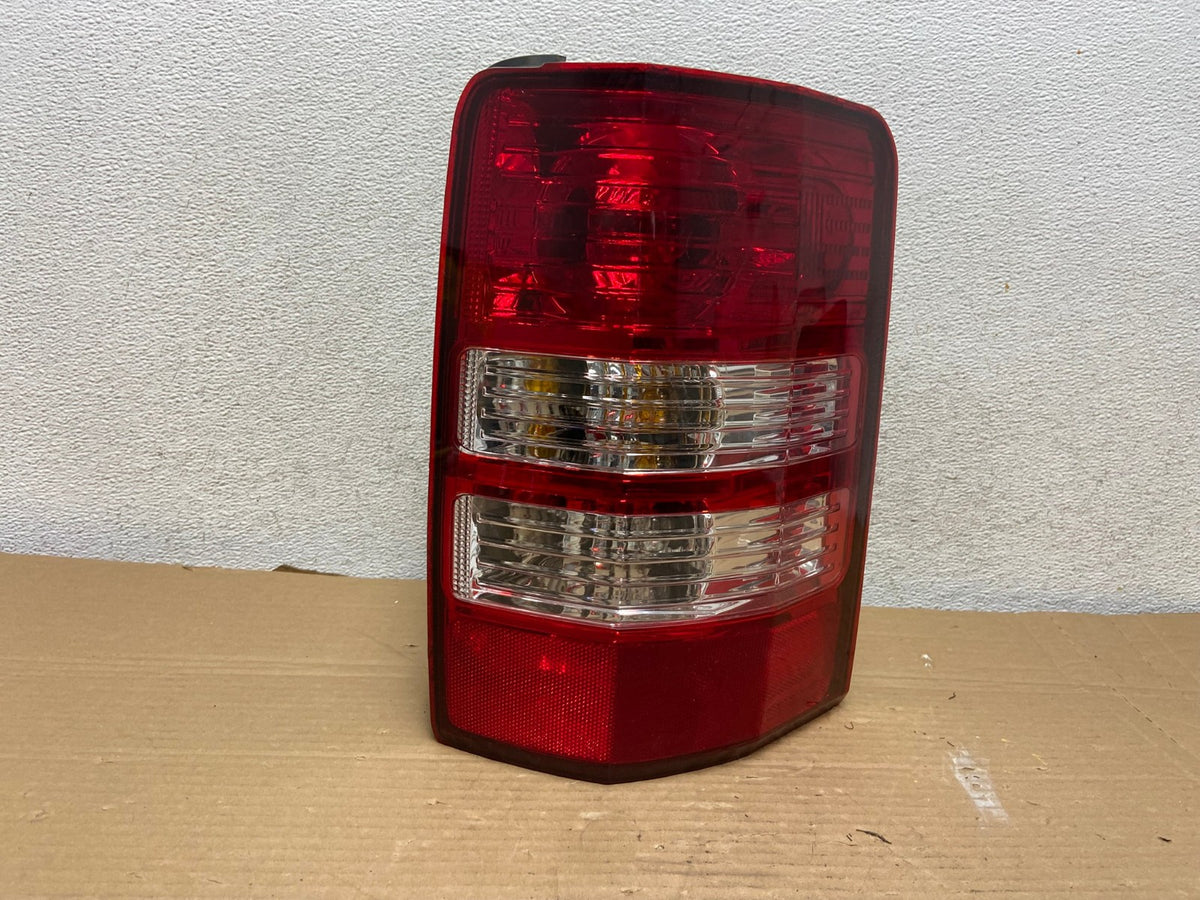 2008 to 2012 Jeep Liberty Right Passenger RH Side Tail Light AG9007 LK0