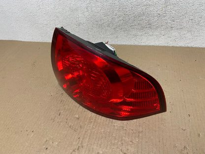2004 2005 2006 Nissan Sentra Right Passenger Rh Side Tail Light AE9649 LK1