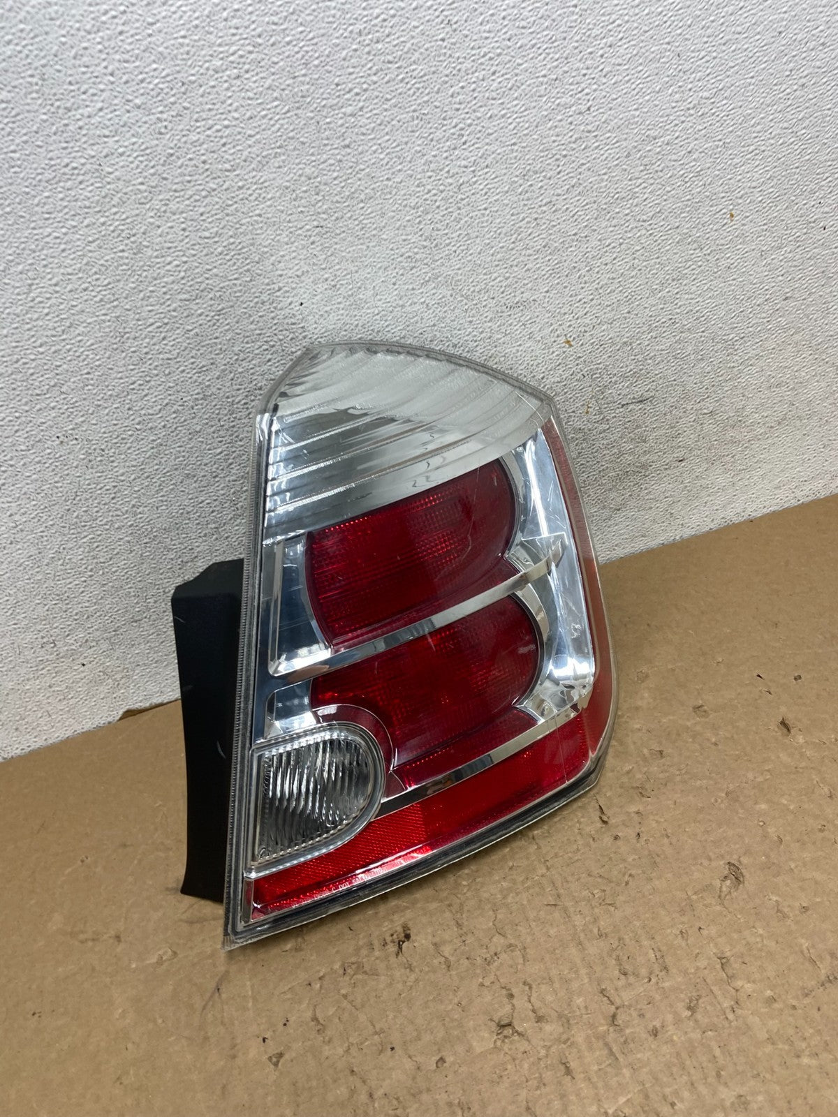 2007 to 2012 Nissan Sentra Right Passenger Rh Side Tail Light DEPO AF8102 DW2