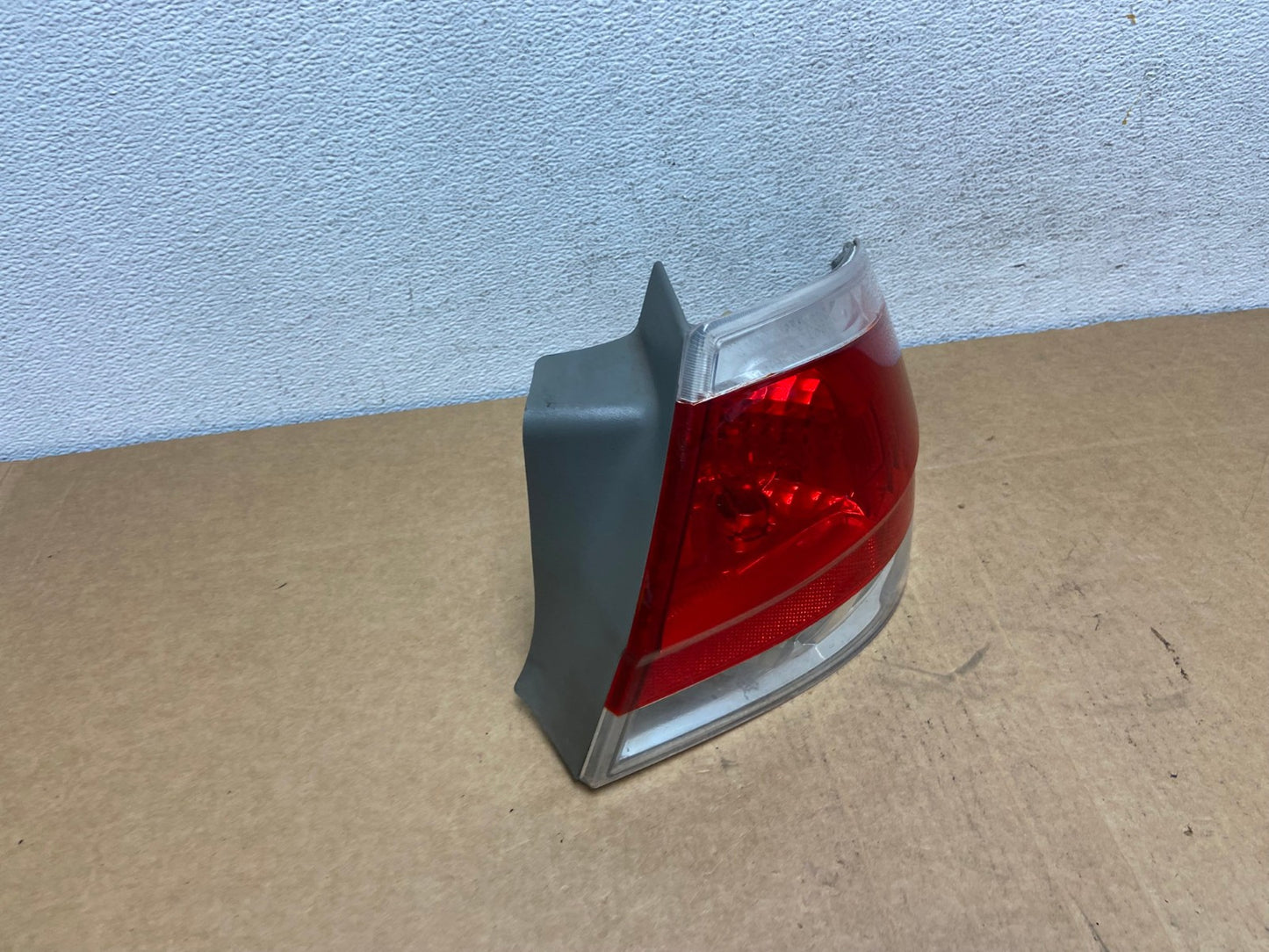2008 2009 2010 2011 Ford Focus Sedan Right Passenger Tail Light AD5449 LK2
