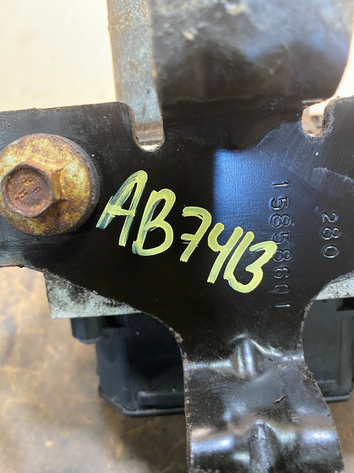 2014 2015 2016 Ford E350 E450 Anti-Lock ABS Antilock Brake Pump AB7413 DG7