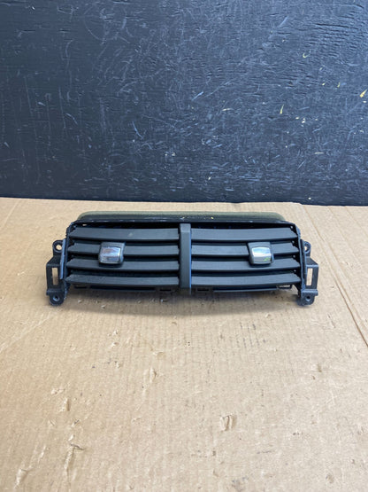 2011 to 2014 Ford Edge Center Dash Radio Panel Air Vent AE4249 DG0