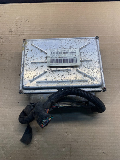 2001-2002 Silverado Tahoe Engine Computer Module 12200411 ECM ECU AF0084 DW0