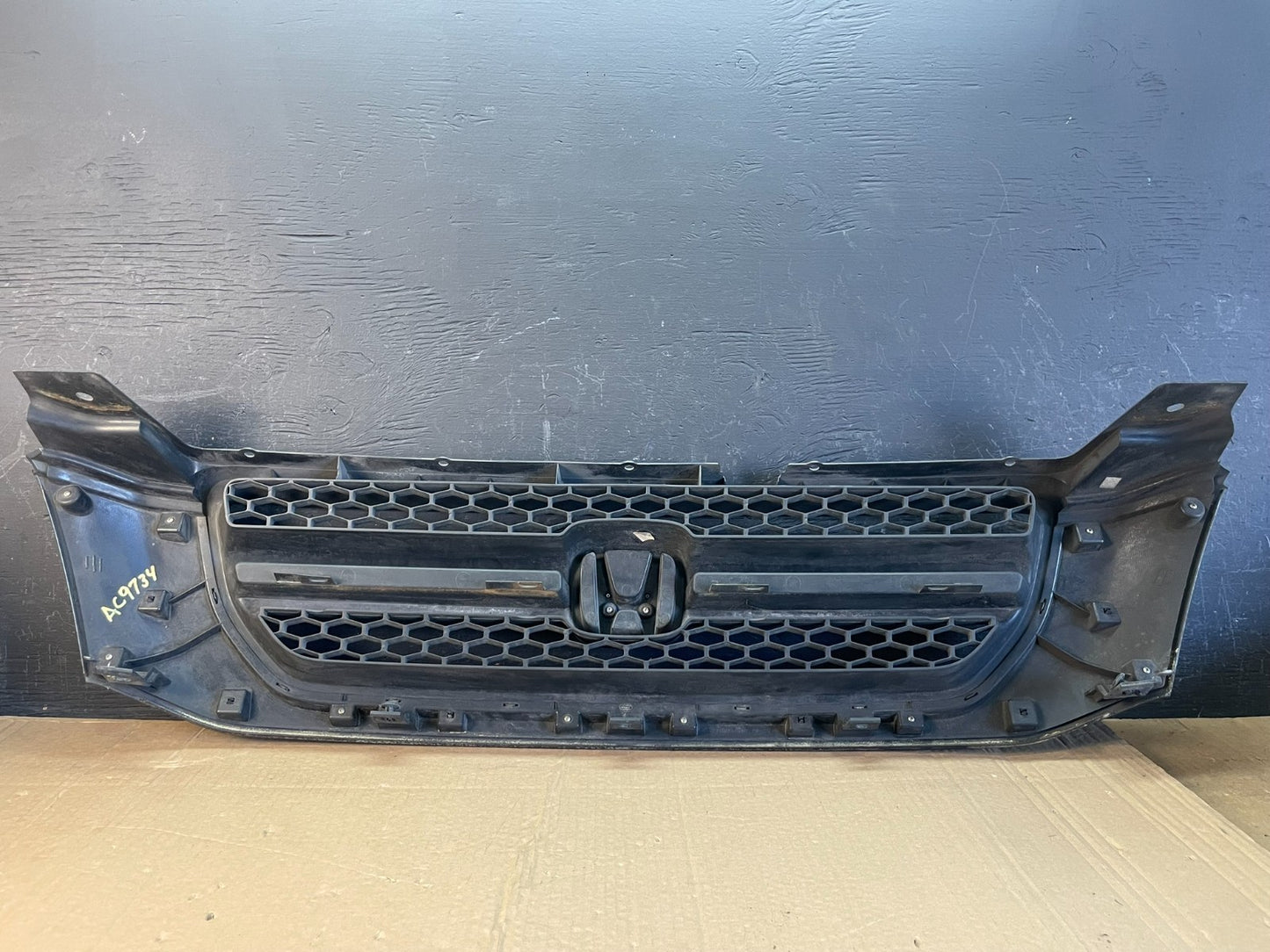 2003 2004 2005 Honda Pilot Front Upper Grill Grille AC9734 DG4