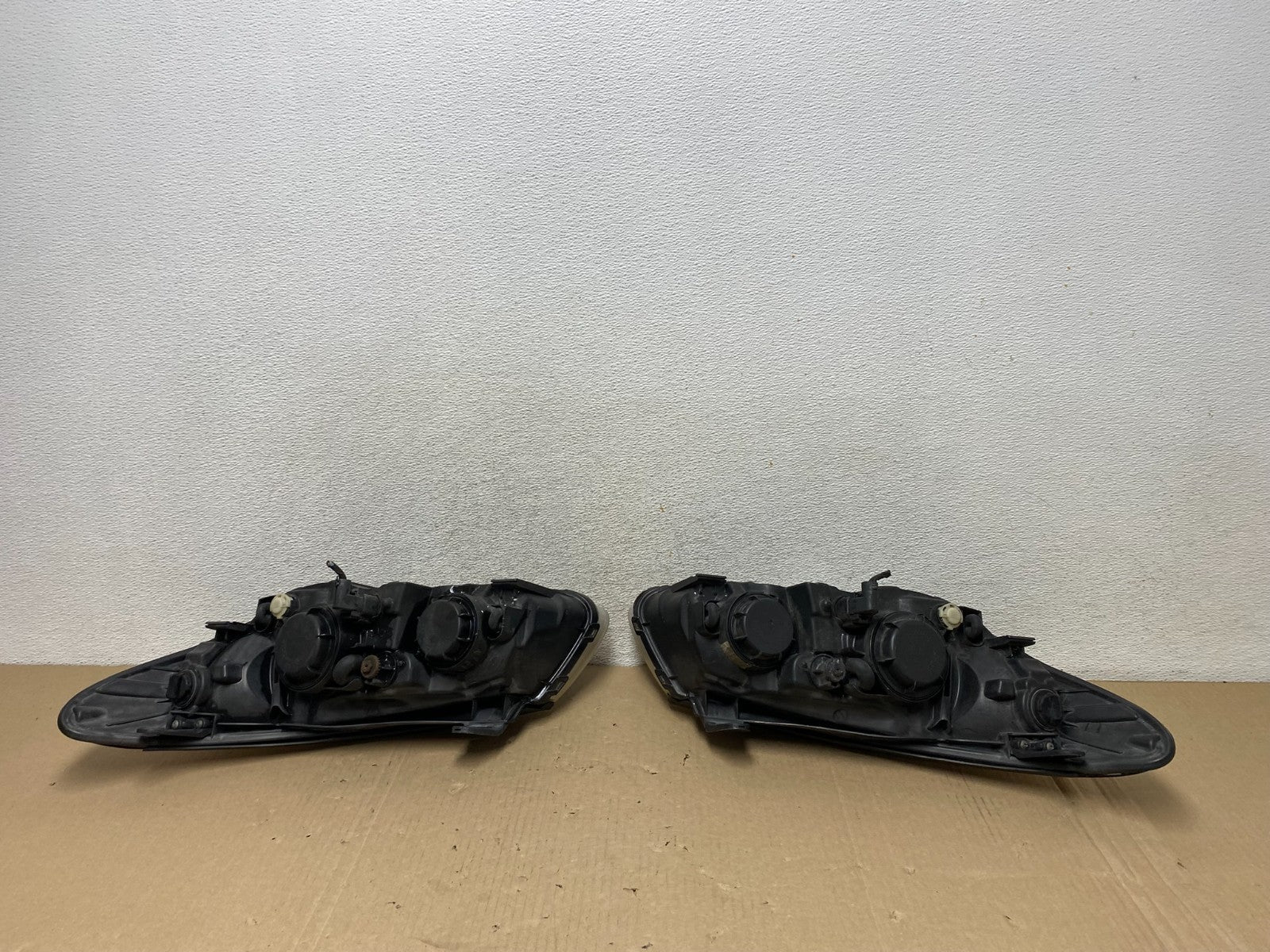 2007 2008 2009 2010 Hyundai Elantra Left+Right Side Headlights AG6857 DW6
