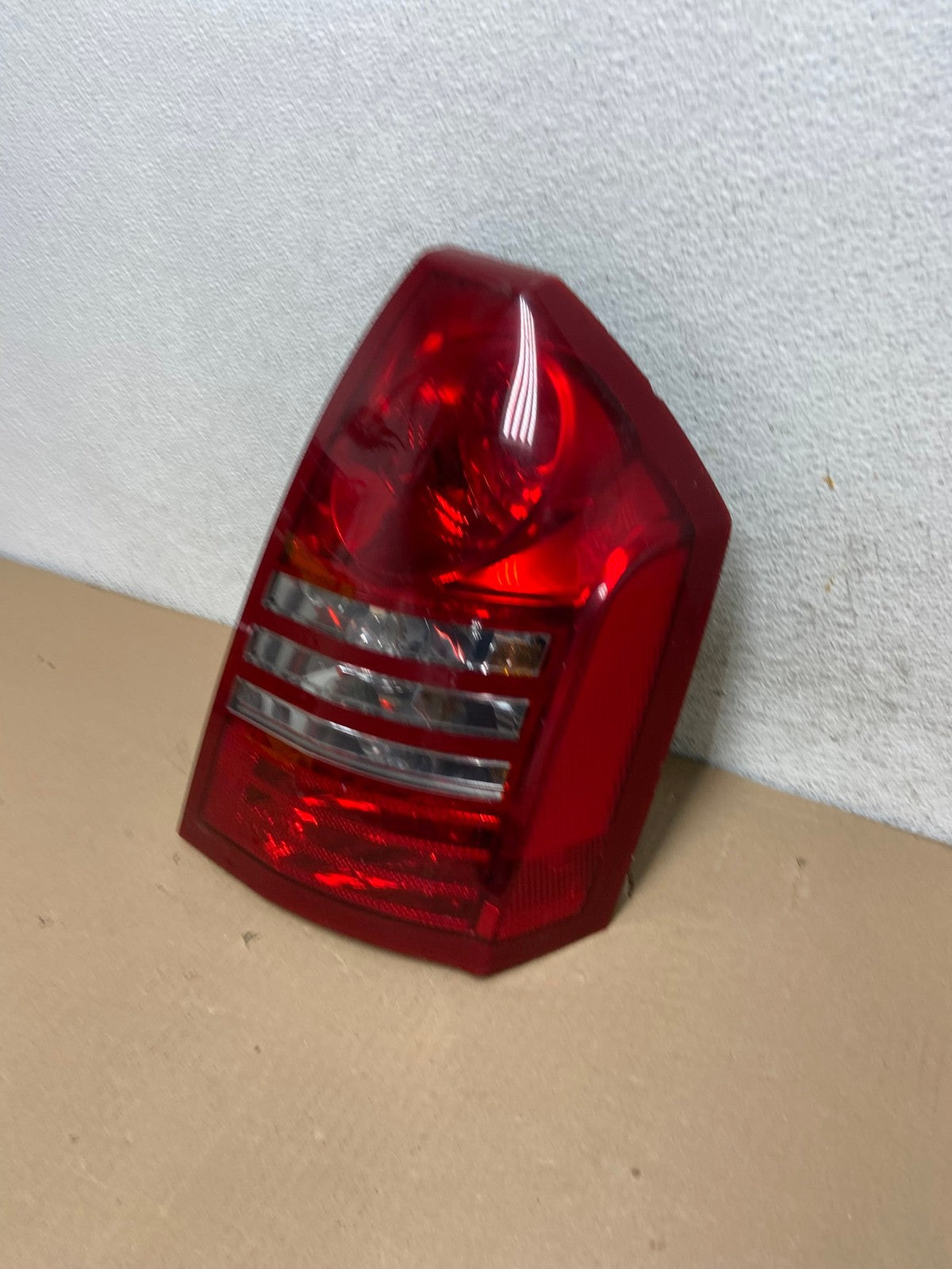 2005 2006 2007 Chrysler 300 Right Passenger Rh Side Tail Light AF3023 LK1