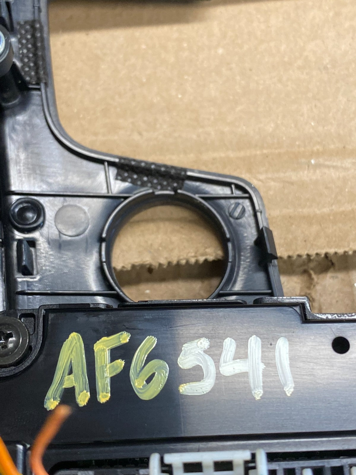 2011 - 2014 Hyundai Sonata Center Radio Climate Control Air Vent Bezel AF6541 DG6