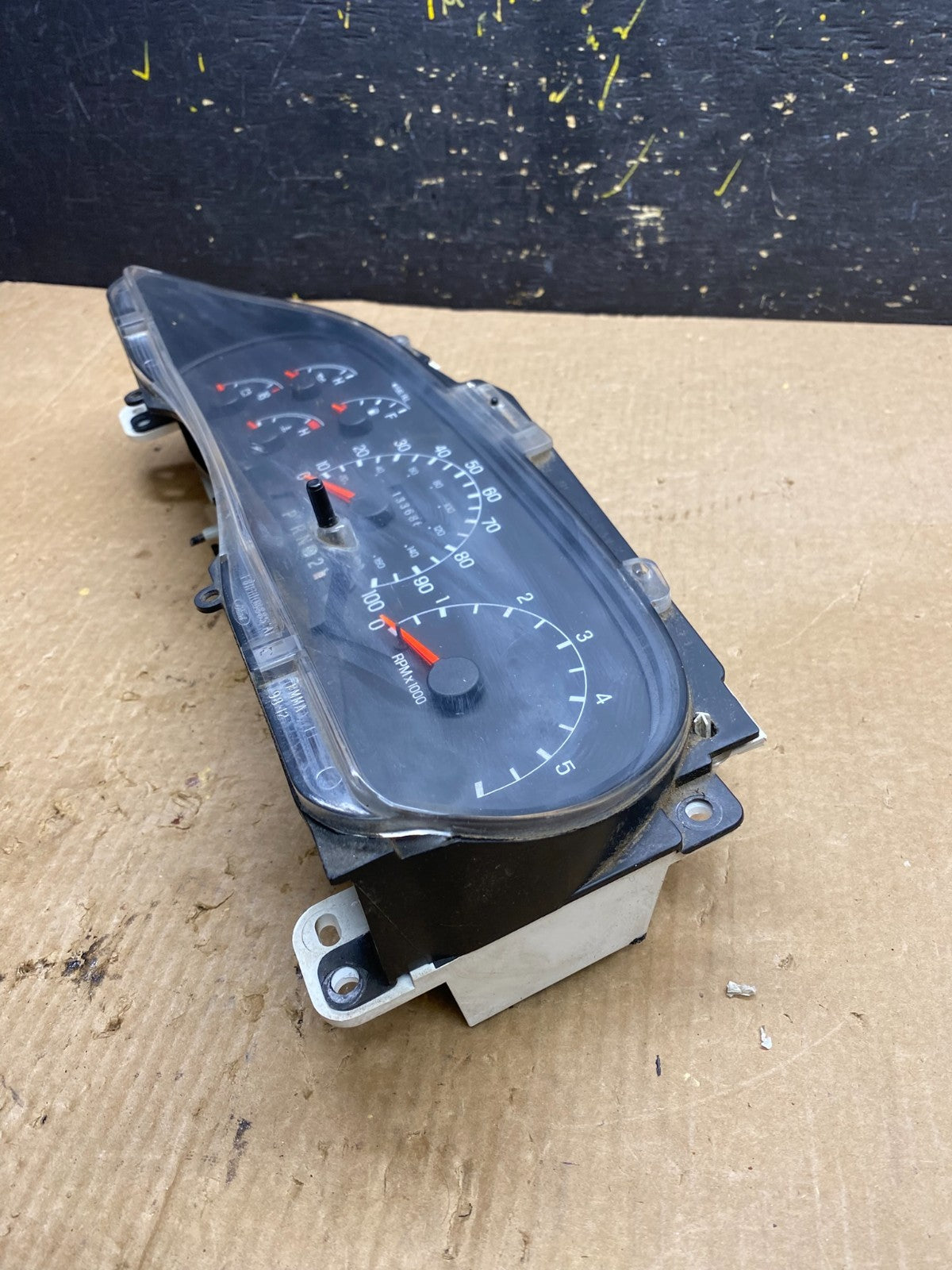 1999 - 2001 Ford F150 F-150 Speedometer Cluster Gauge Oem z4387 DG2
