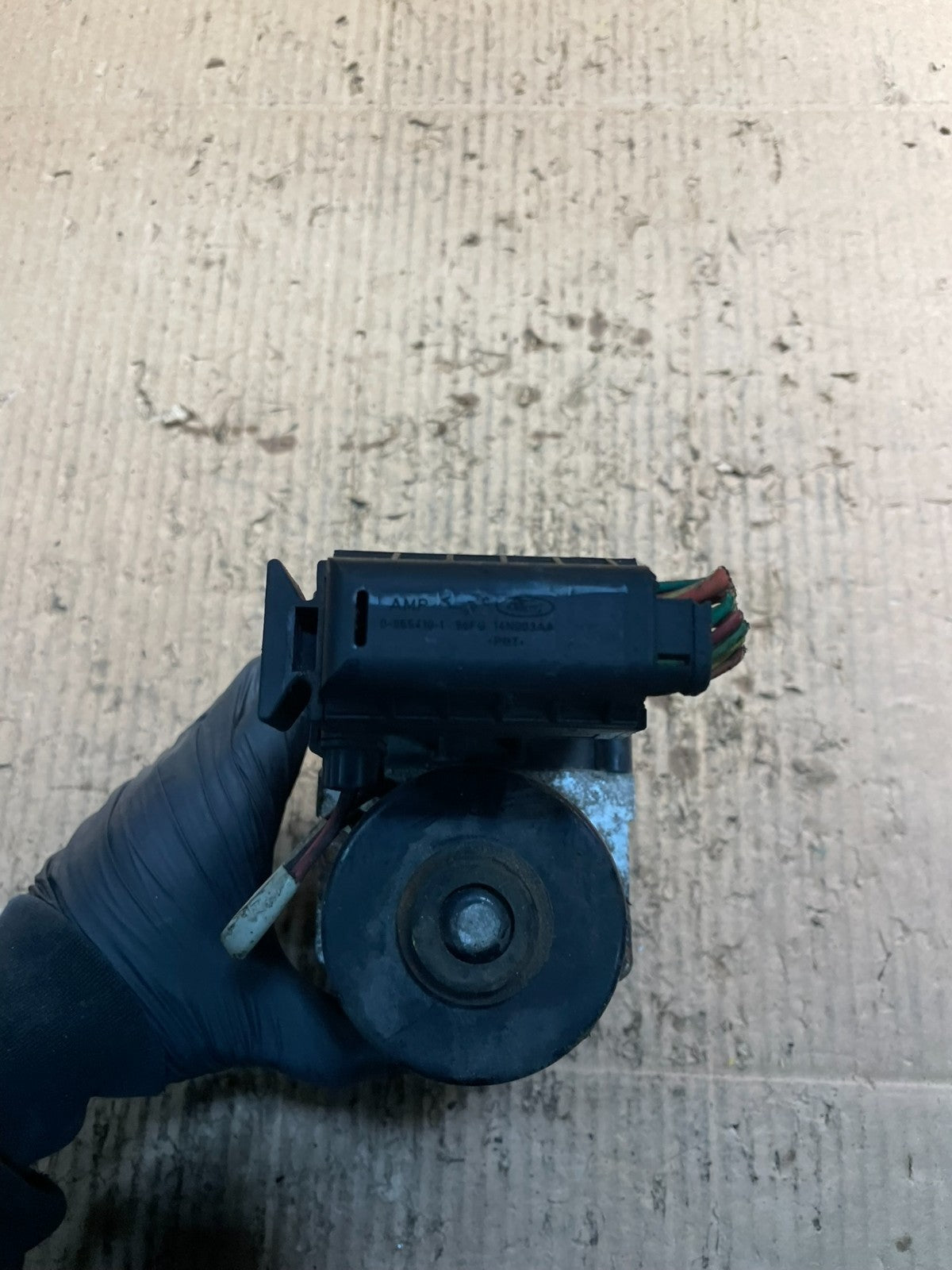 2006 2007 Ford E250 E350 Econoline Anti-Lock ABS Antilock Brake Pump v5304 DG5