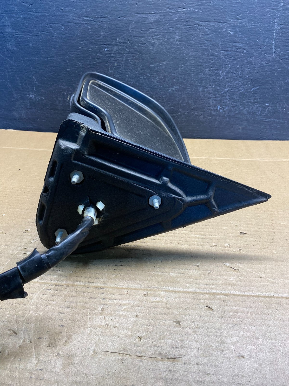 2003-2006 Chevrolet Tahoe Suburban Left Driver LH Turn Door Mirror AD6656 DW4