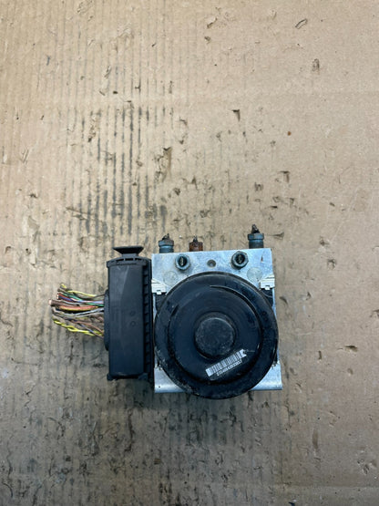 BMW X3 ABS Pump 6875411 U9523 PS5