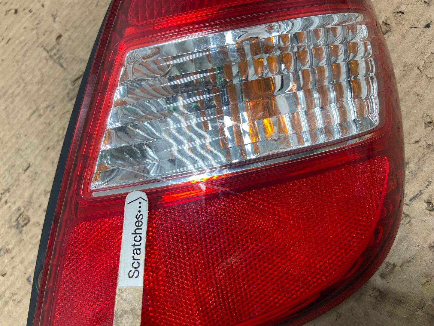 2002 to 2004 Suzuki Aerio Wagon Right Passenger RH Tail Light AA9751 LK3