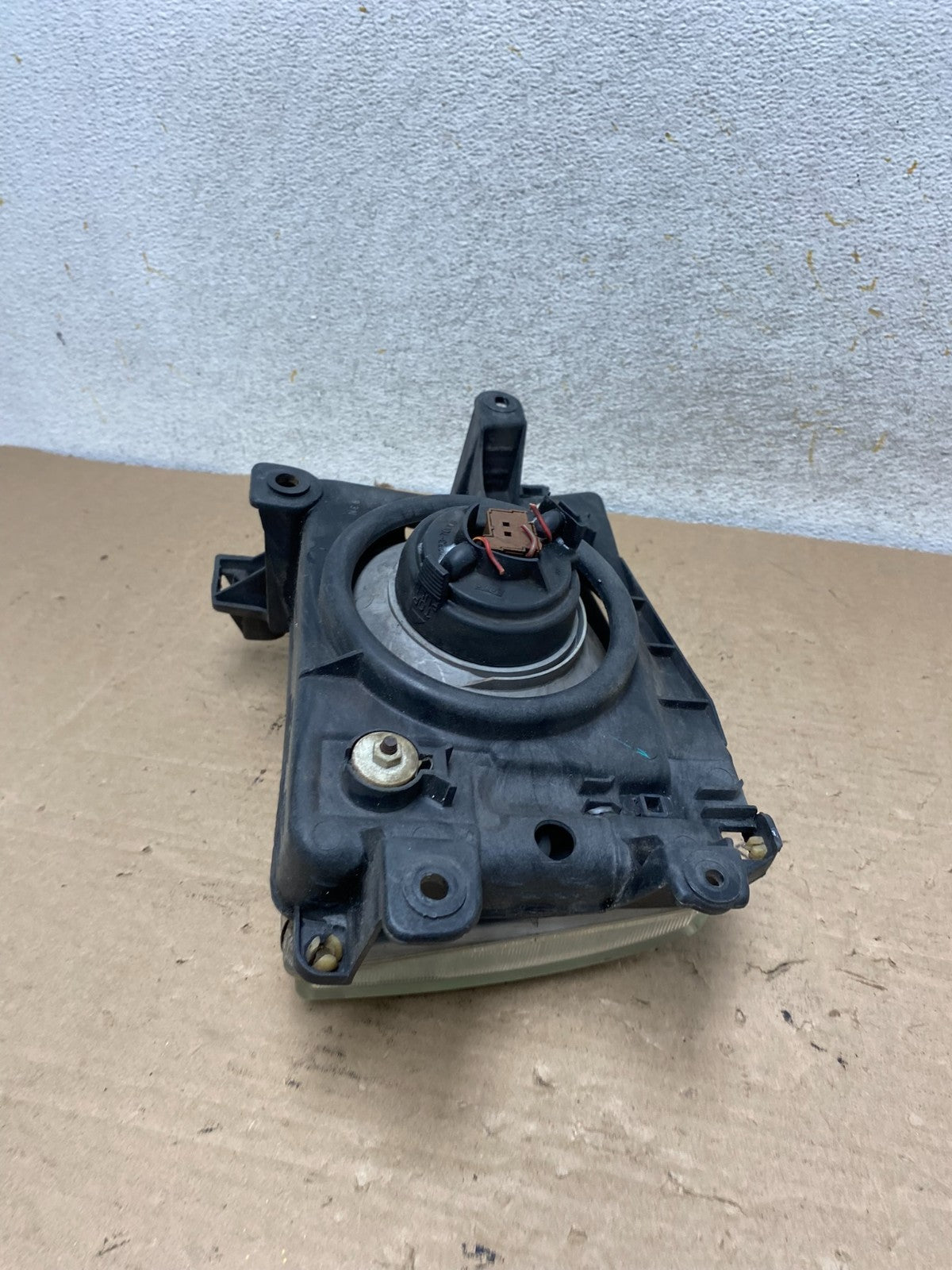 1999 to 2002 Toyota 4Runner Halogen Right Passenger RH Headlight AI0961 DW6