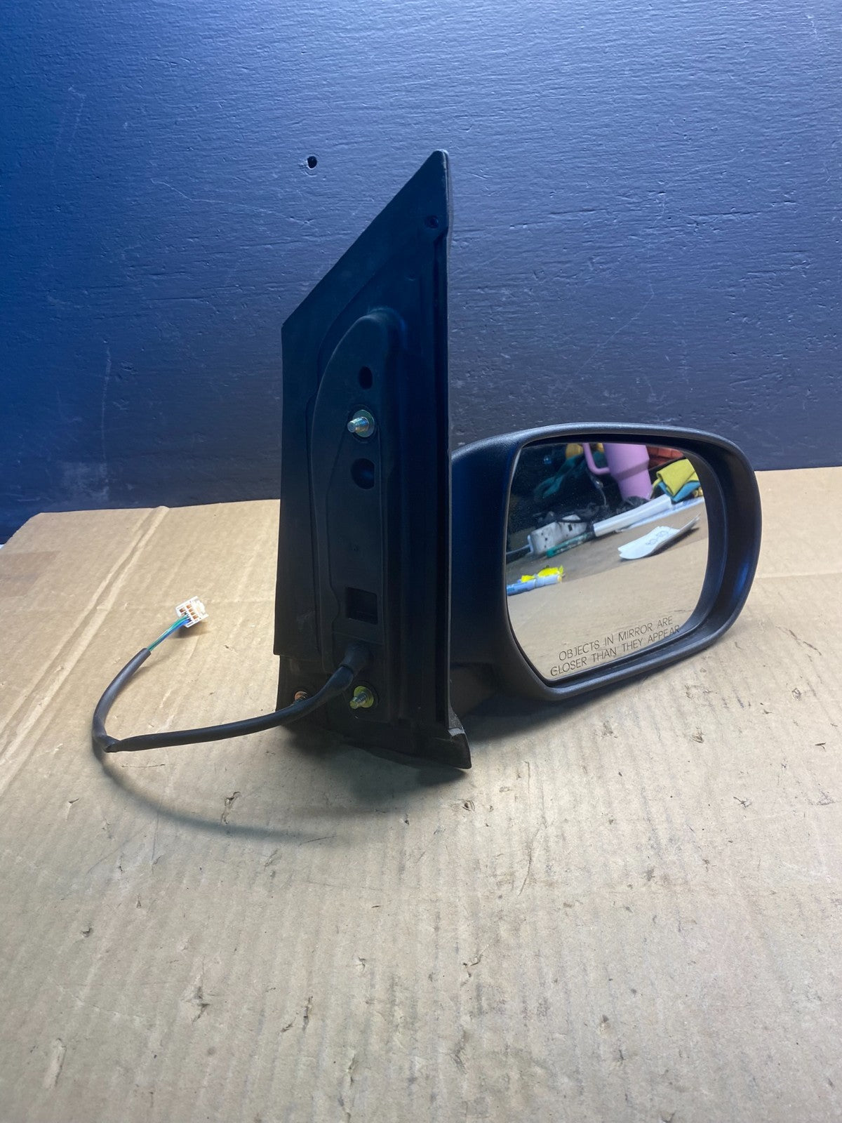 2000 - 2006 Mazda MPV Right Passenger RH Side View Door Mirror ab7487 DG9