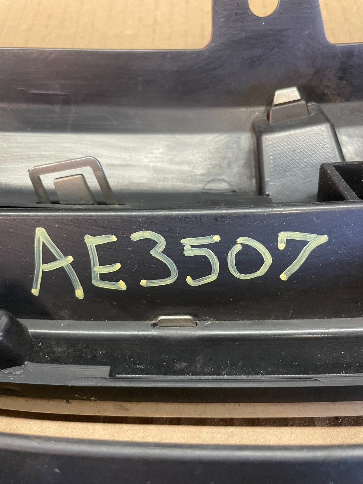 2011 to 2012 Honda Accord Sedan Front Upper Grill Grille AE3507 DG6