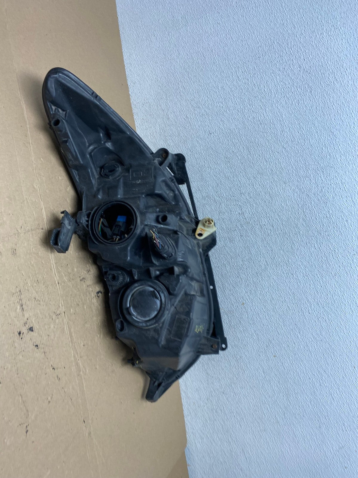 2013 to 2016 Ford Fusion Right Passenger Rh Side Headlight AF4510 LK6