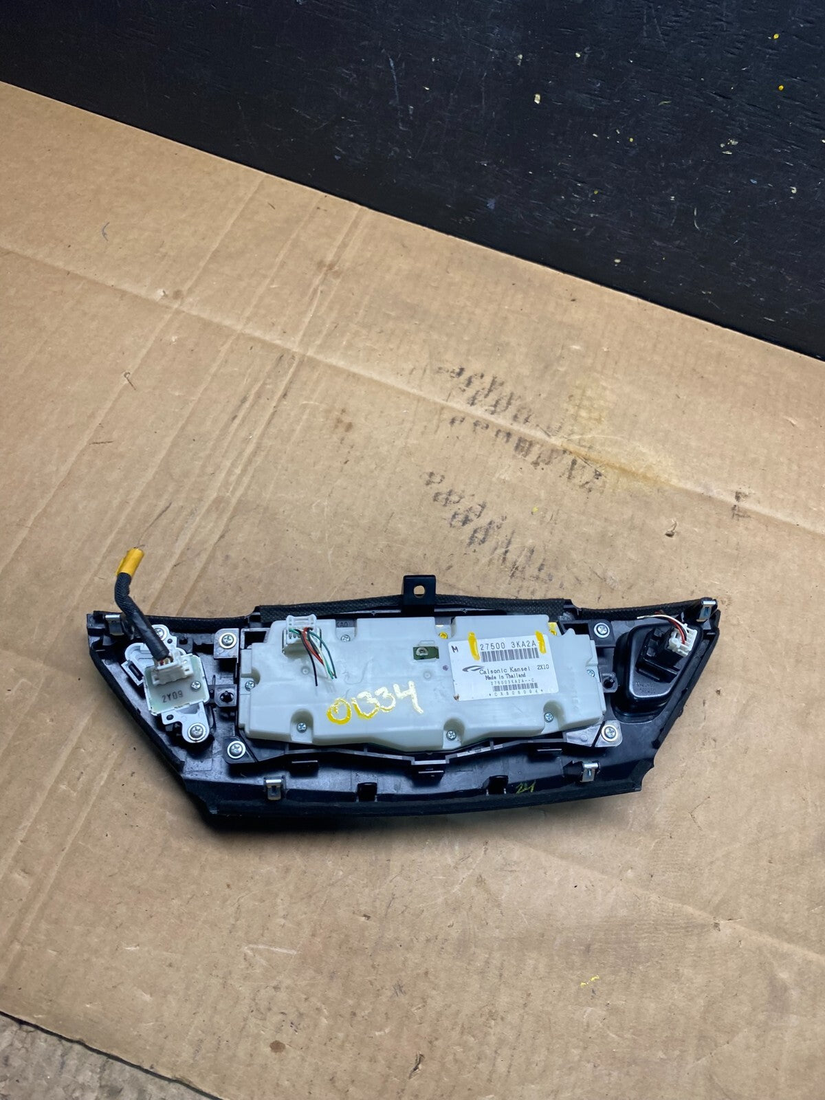 2013 to 2018 Nissan Pathfinder Radio Audio Climate Control OEM o1334 DG4