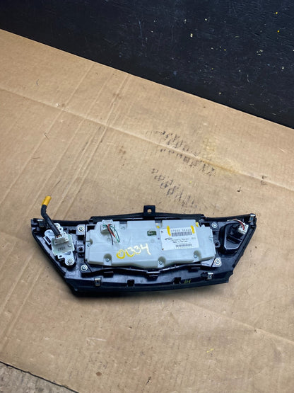 2013 to 2018 Nissan Pathfinder Radio Audio Climate Control OEM o1334 DG4