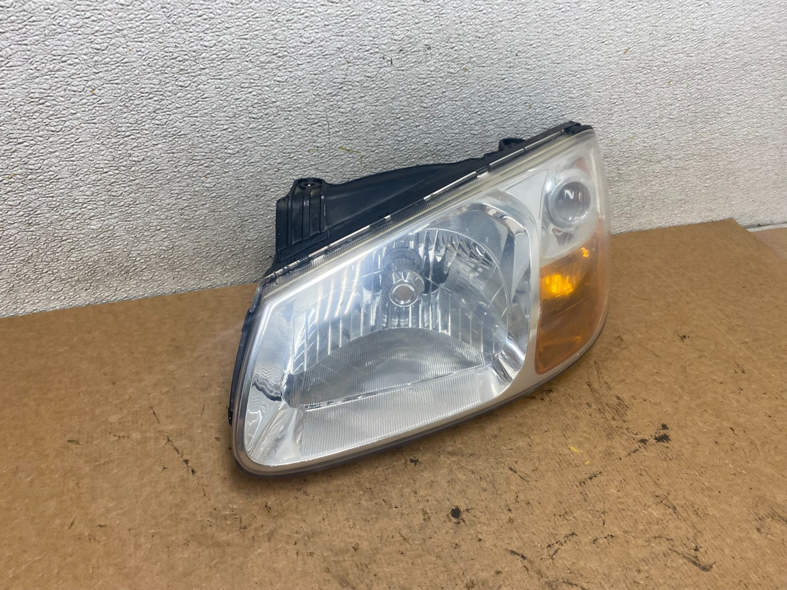 2007 2008 2009 Kia Spectra Left Driver Lh Side Headlight S7404 DW1
