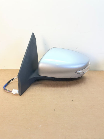 2016 to 2019 Nissan Sentra Left Driver Side Door Turn Sgn View Mirror AF8677 DG0