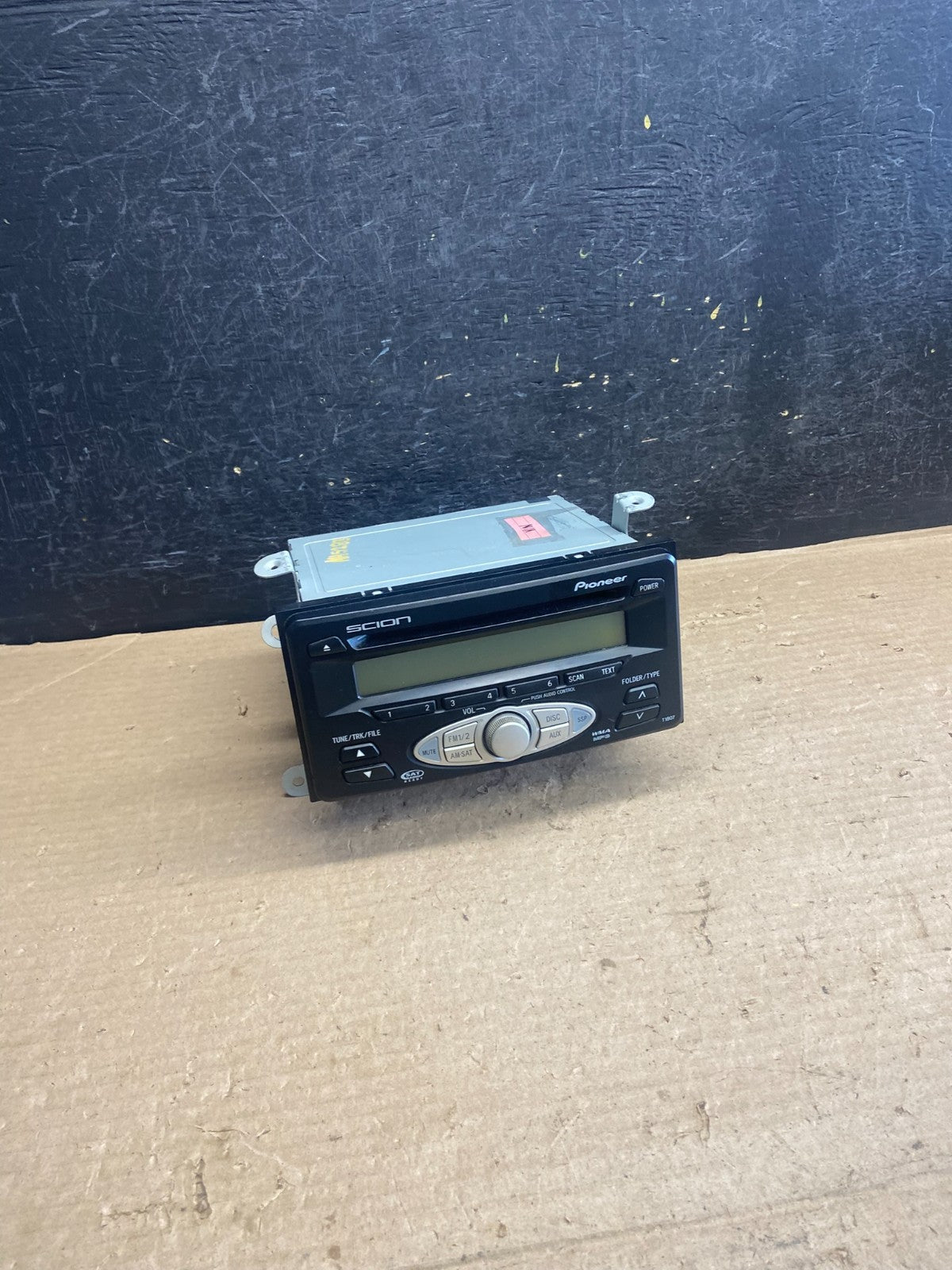 2004 to 2006 Scion TC Pioneer 08600-21800 CD MP3 Stereo Radio AH5283 DG0