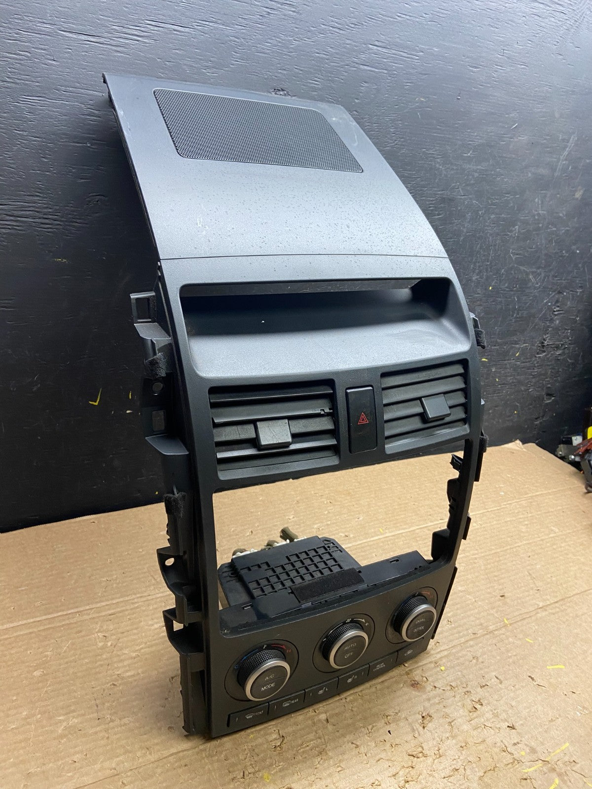 2007 - 2009 Mazda CX-9 Radio Dash Trim Bezel W/Vent AC Climate Control W3042 DG1