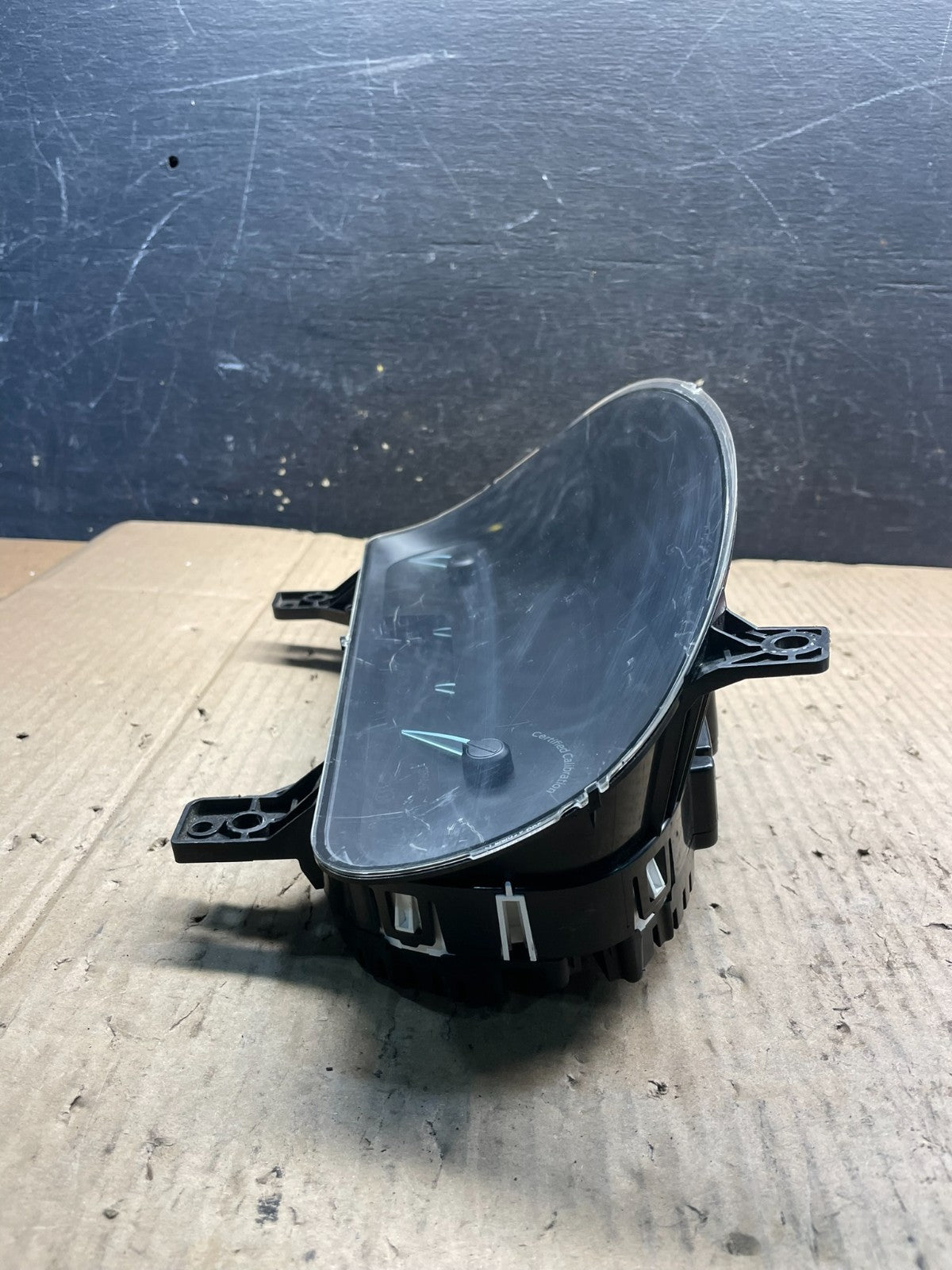 2020 to 2022 Ford  Explorer Speedometer Cluster Gauge Oem s2299 DG2