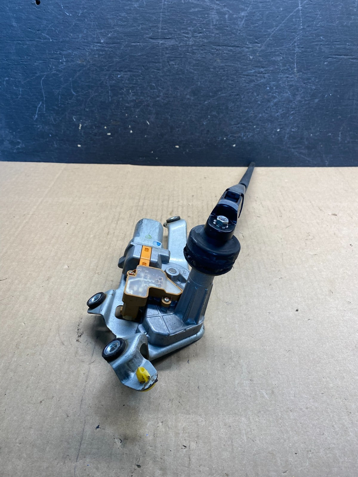 2014 to 2020 Acura MDX Rear Wiper Motor AG96644