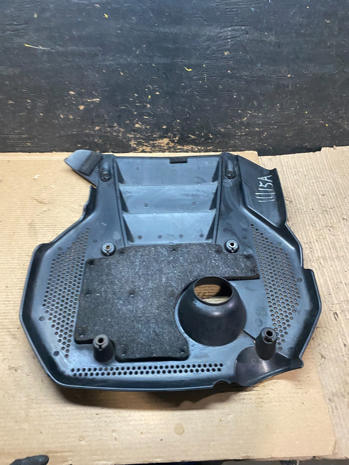 2006 to 2008 Hyundai Sonata V6 Engine Motor Shield Cover OEM V9403 DG5