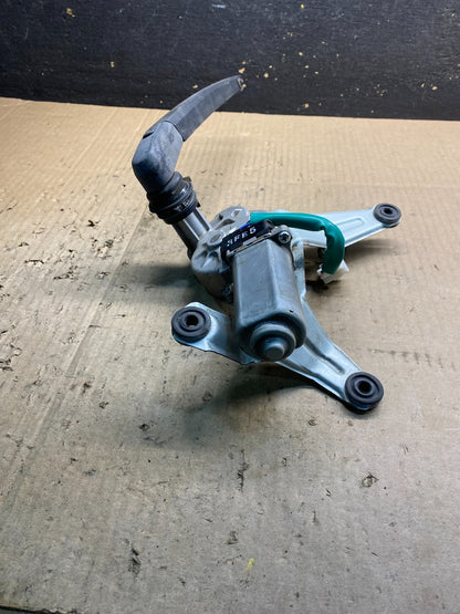 2007 - 2010 Hyundai Santa Fe Rear Glass Windshield Wiper Motor AB0374 DG4