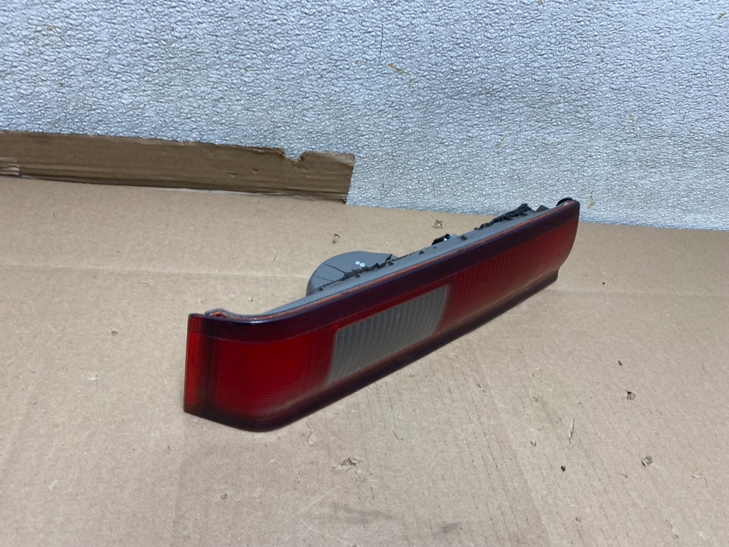 1997 1998 1999 Toyota Camry Tail Light Inner Left Driver LH Inner Oem U6616 DW2