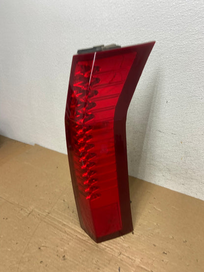 2004 to 2009 Cadillac Srx Right Passenger RH Side Tail Light AD4101 LK1