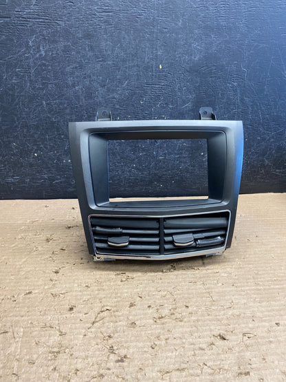 2010 - 2012 Lincoln Mkt Center Dash Gps Radio Bezel Panel Air Vent AG8755 DG0