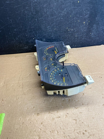 1990 1991 1992 Chevrolet Camaro Head Speedometer Cluster Gauge AF2659 DG1