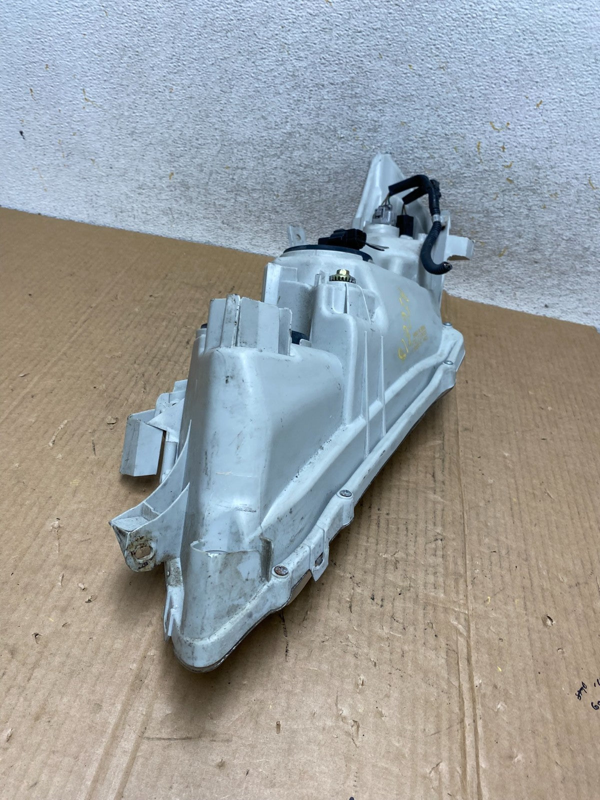 2007 - 2009 Toyota Camry Halogen Right Passenger Headlight AI6618 DW8