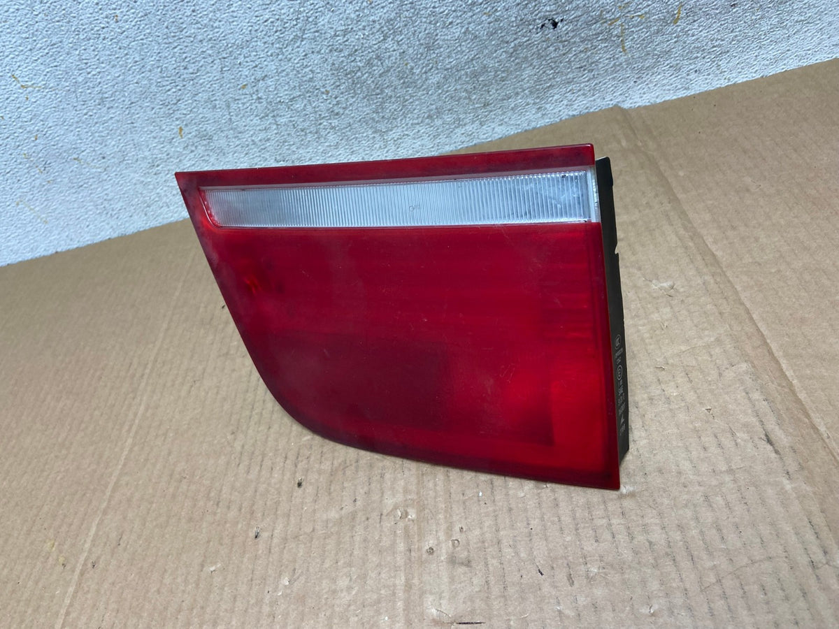 2007 to 2010 Bmw X5 E70 Right Passenger Rh Side Inner Tail Light AI5800 LK1