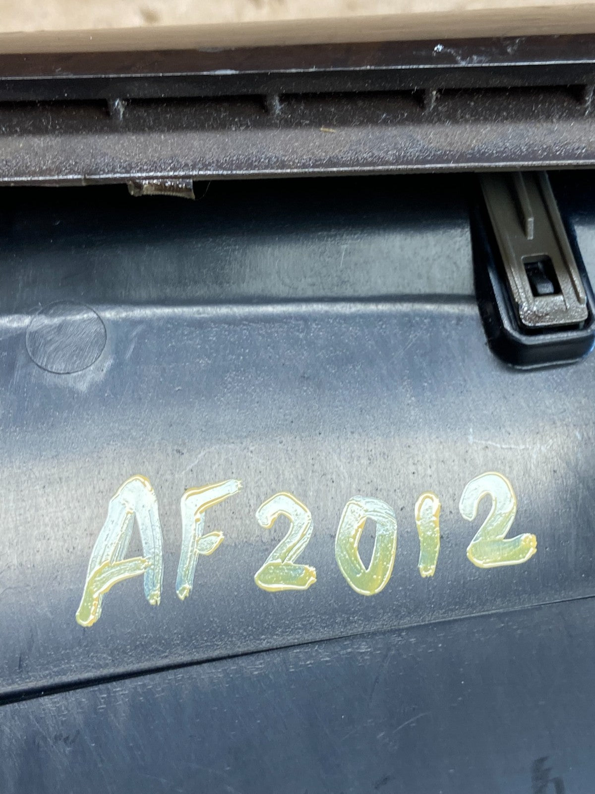 2001-2007 Toyota Highlander Radio Climate Dash Trim Bezel Air Vent AF2102 DW6
