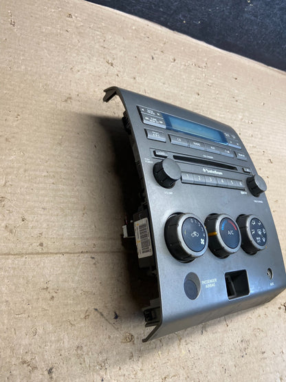 2004 - 2007 Nissan Titan Radio CD Player Climate Control AH5271 DG1