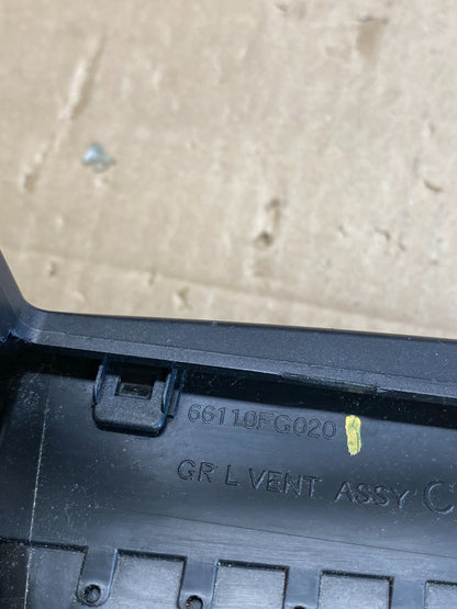 2010 to 2011 Subaru Forester Dash Radio Trim Bezel Center Vent OEM AB8944 DG5