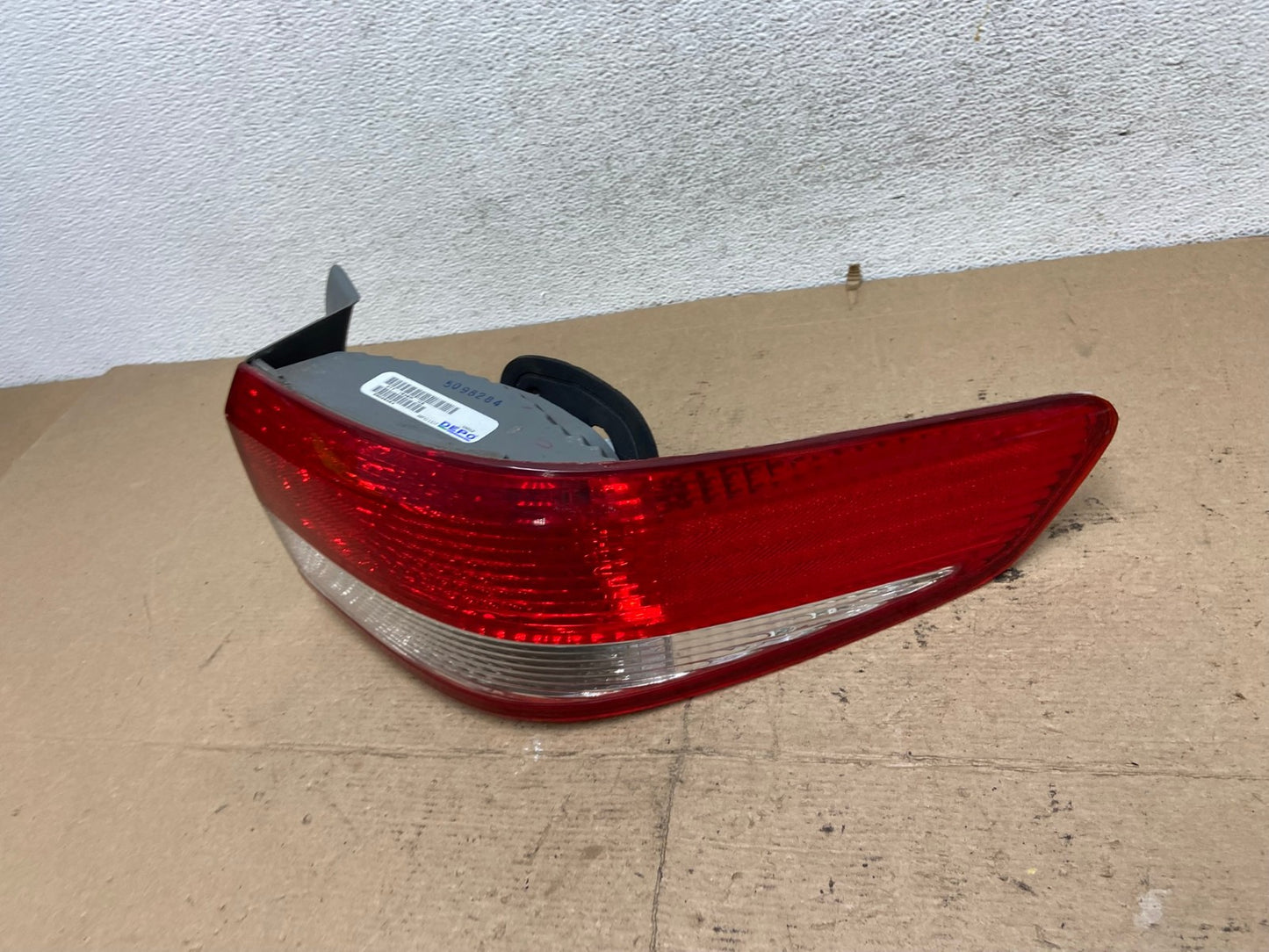 2003 to 2004 Honda Accord Sedan Right Passenger Rh Tail light DEPO AF5147 LK1