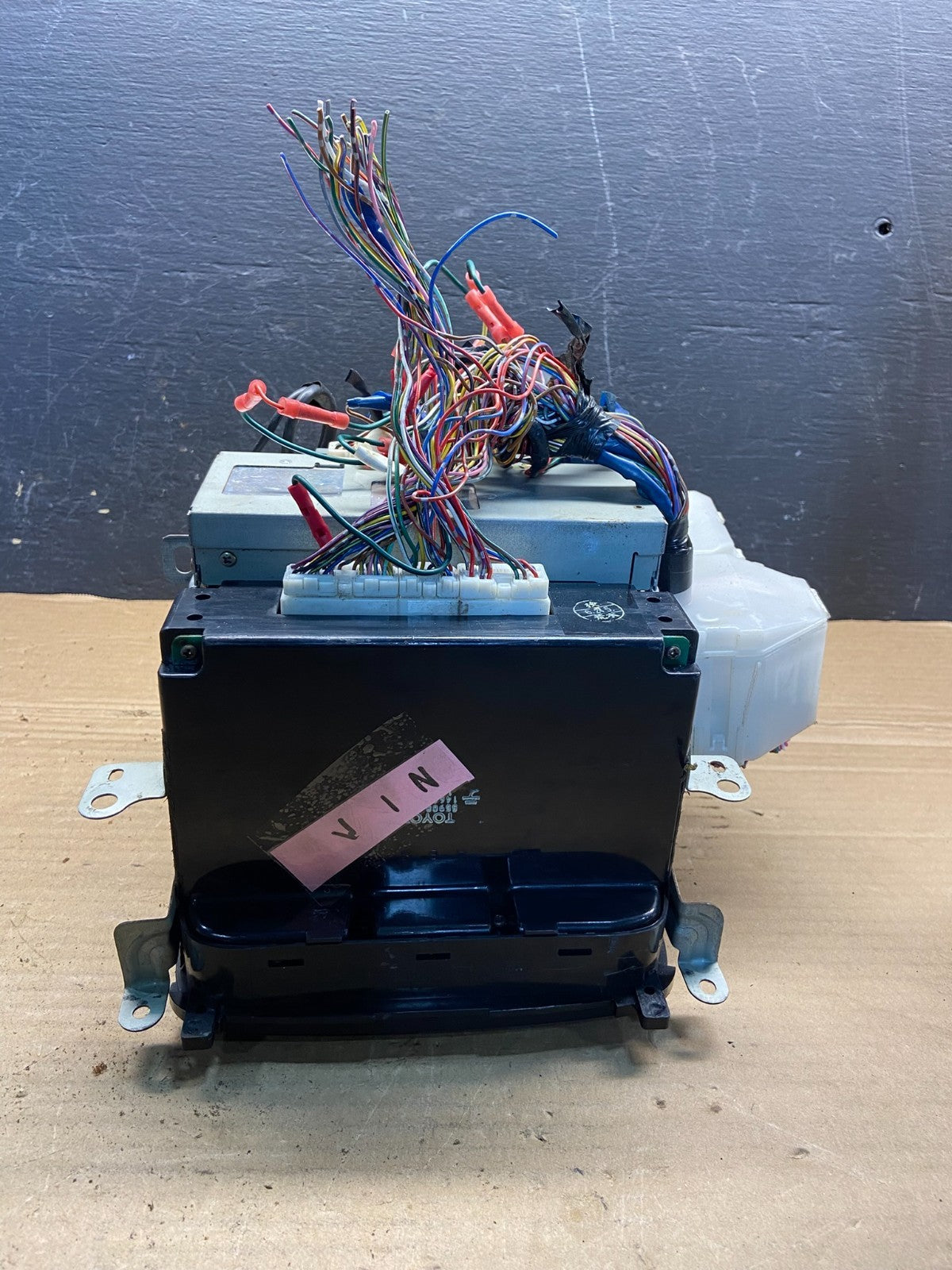 1992 to 1994 Lexus SC300 Climate Control Radio Receiver ae4666 DG3