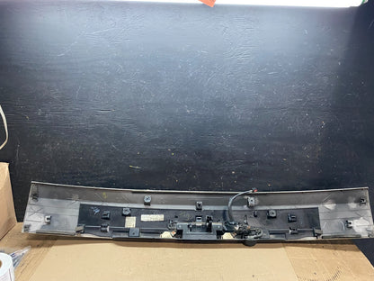 2011-2018 Dodge Grand Caravan Rear Tail Gate Trim Molding Panel OEM u7465 DG7