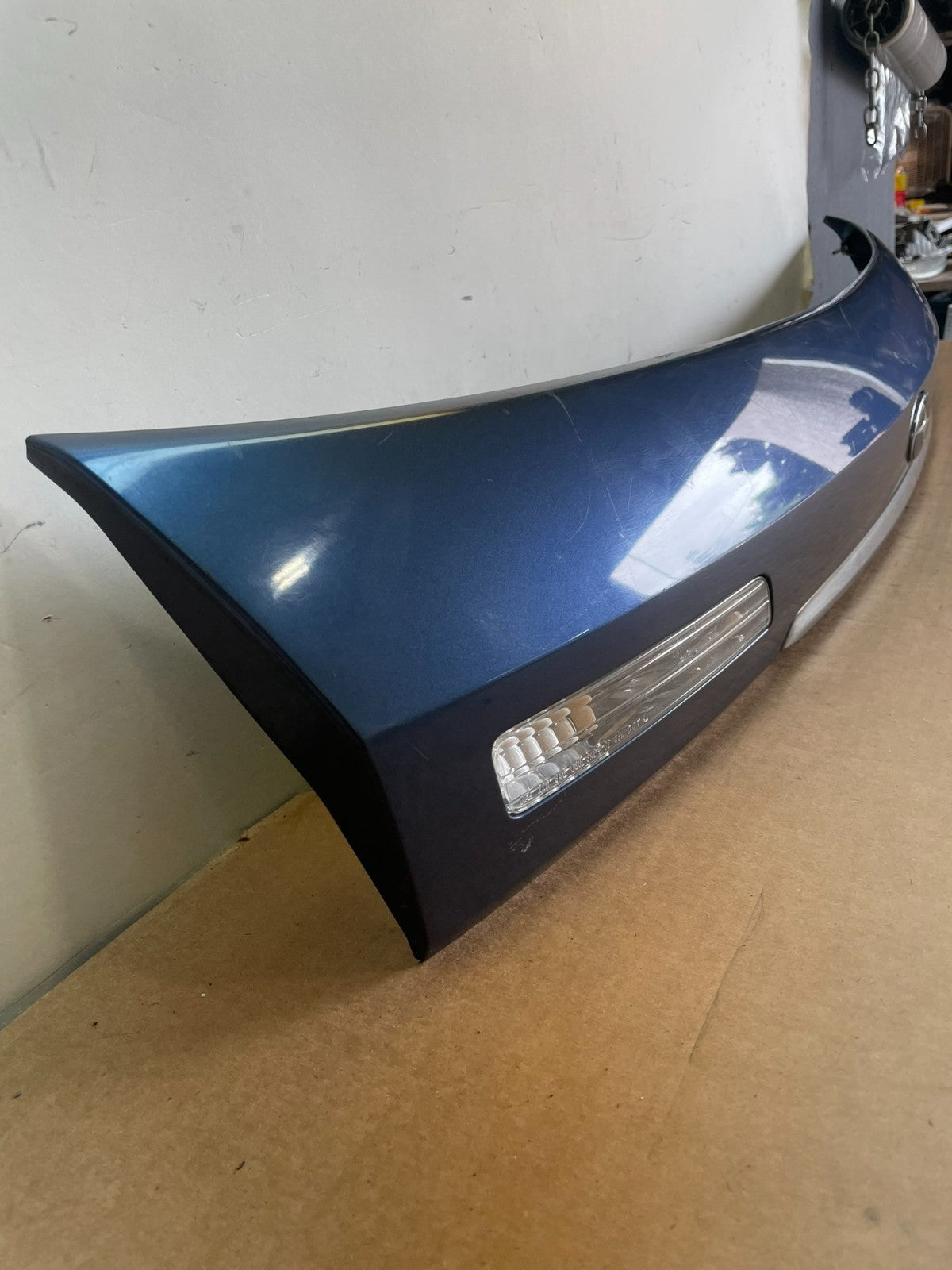 2005-2009 Subaru Legacy Outback Tail Lift Gate Trunk Finish Molding AF8731 DG2
