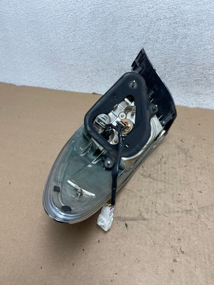 2005 - 2006 Lexus ES330 Left Driver LH Side Tail Light AG4237 LK6